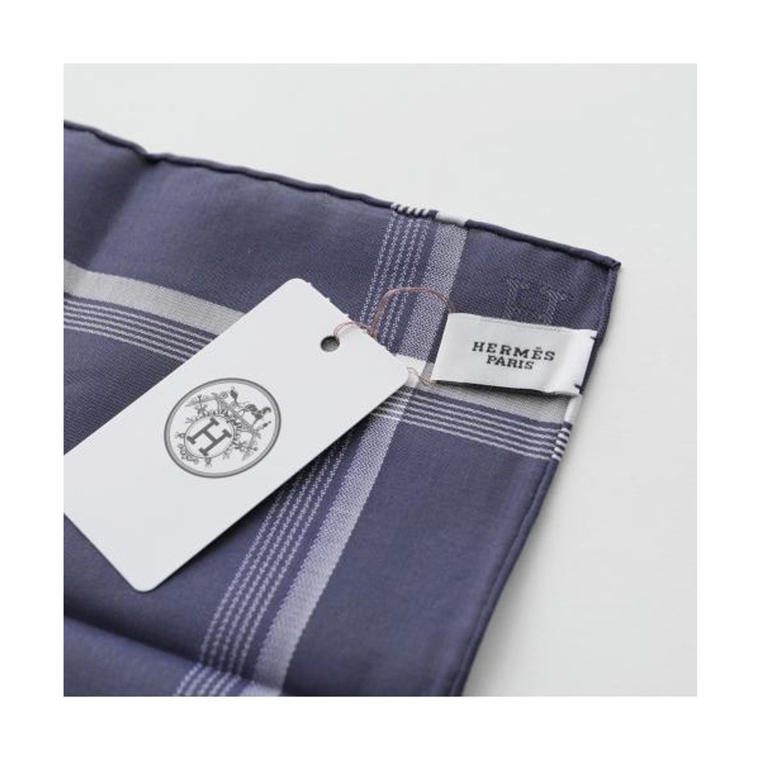 エルメス Hermes HERMES ハンカチ 46×46 Hレリーフ ジャガードH