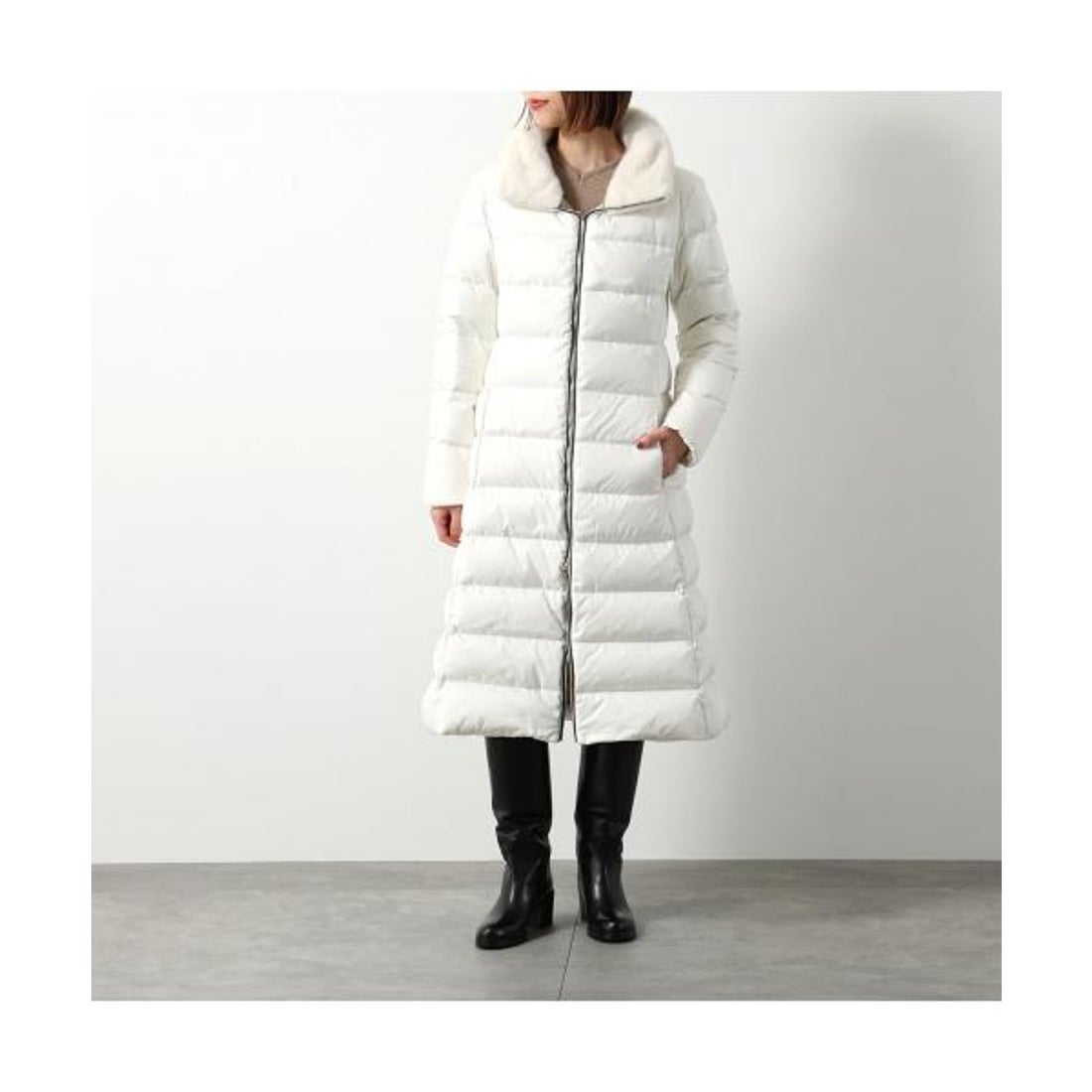 ヘルノ HERNO HERNO ダウンコート PI002071D 12414Z フェイクファー