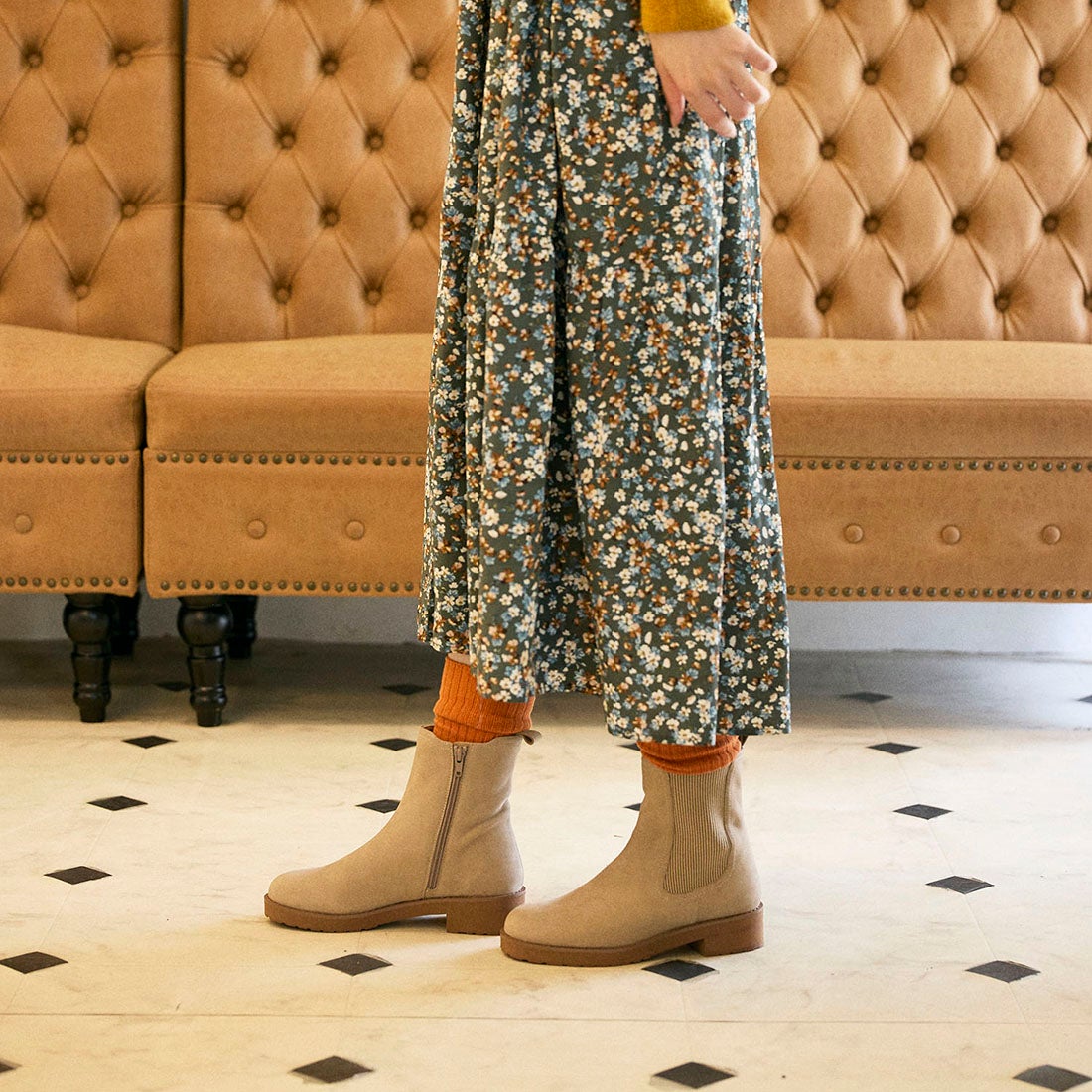 イング ing サイドゴアブーツ （ベージュヌバック） -Mode et Jacomo