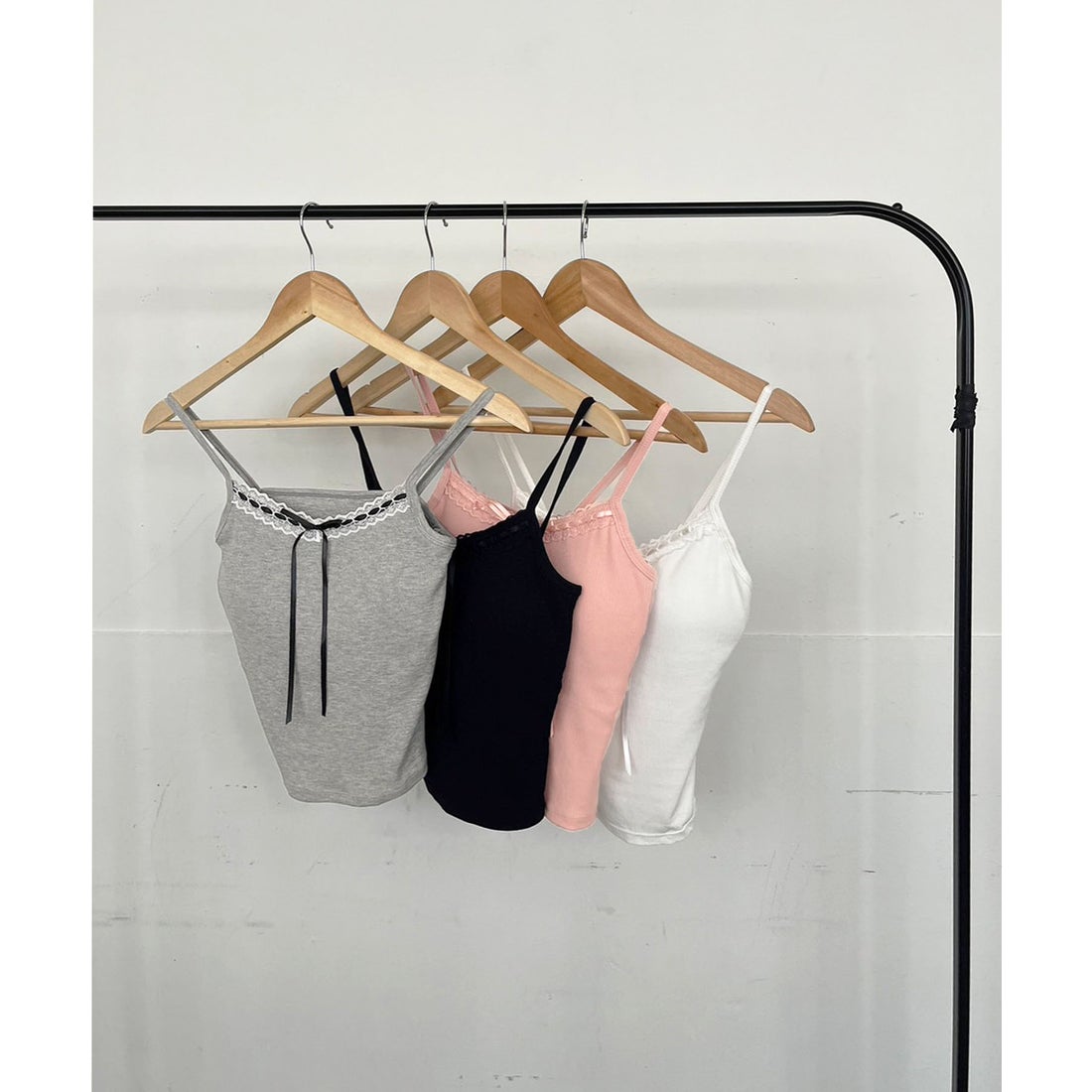 ジュエローブ Jewelobe レースリボンブラキャミソール （ピンク