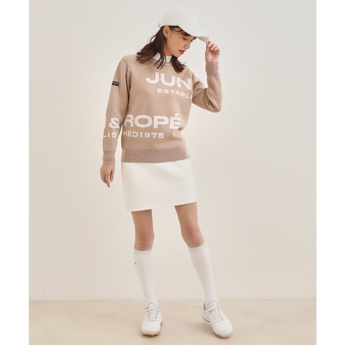 ジュンアンドロペ JUN & ROPE' BIGロゴグラフィック長袖ニットプル