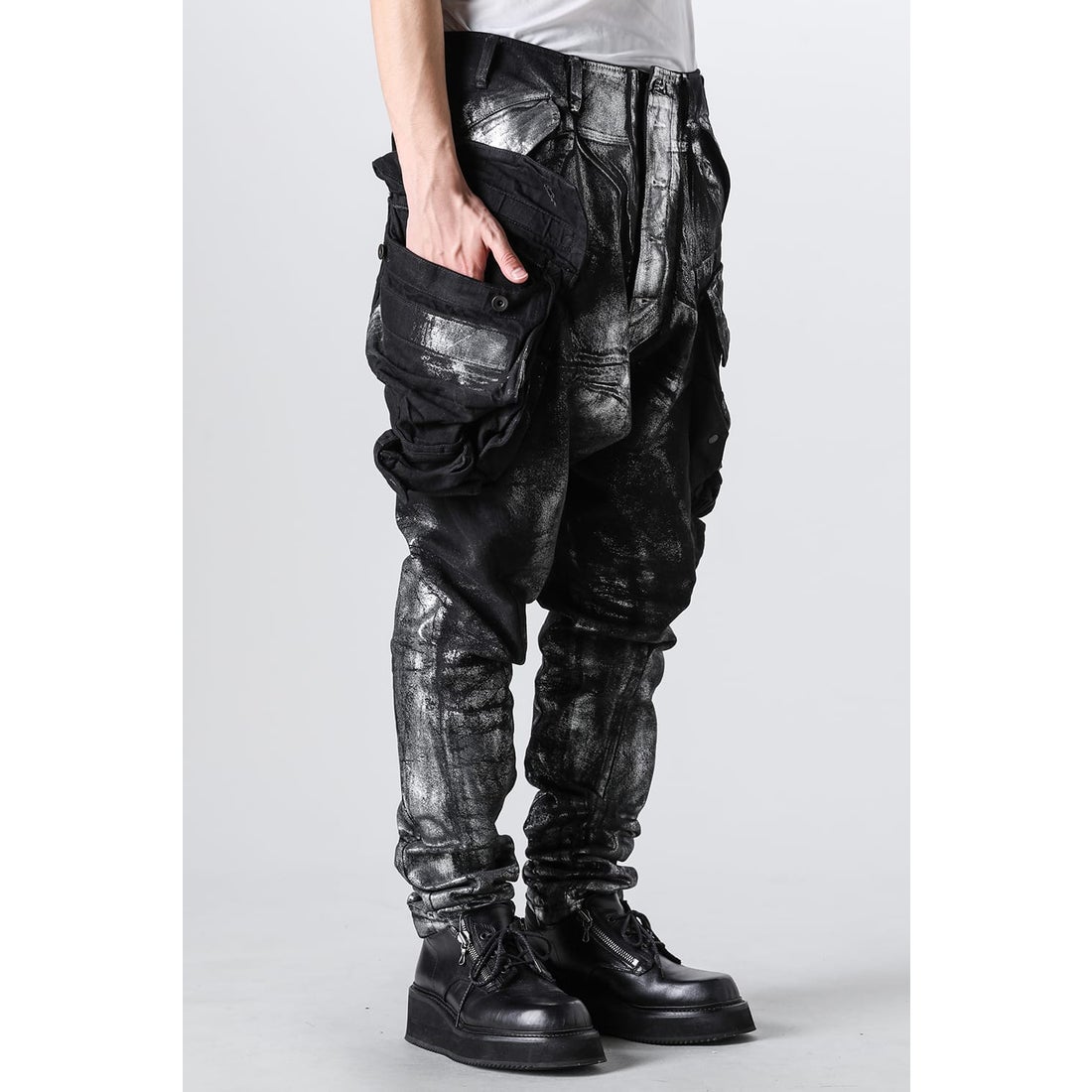 ユリウス JULIUS Coating Gasmask Pants（Silver） 通販 大阪心斎橋