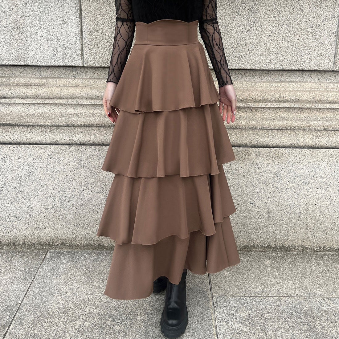 ジュノア JUNOAH コルセットデザインフリルスカート （ブラウン） -靴