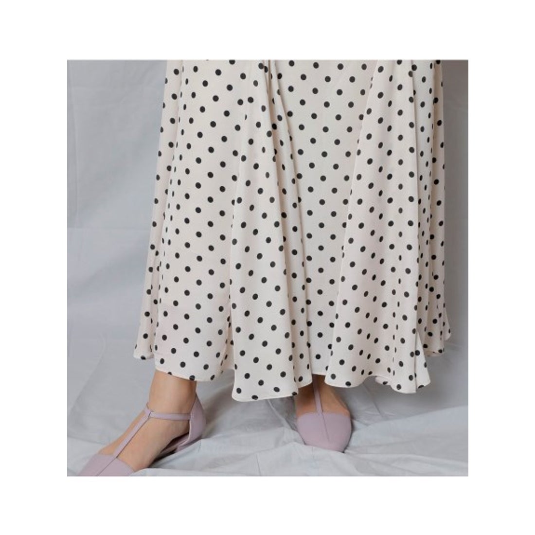 ジャスグリッティー JUSGLITTY ドットサテンマチフレアスカート （黒