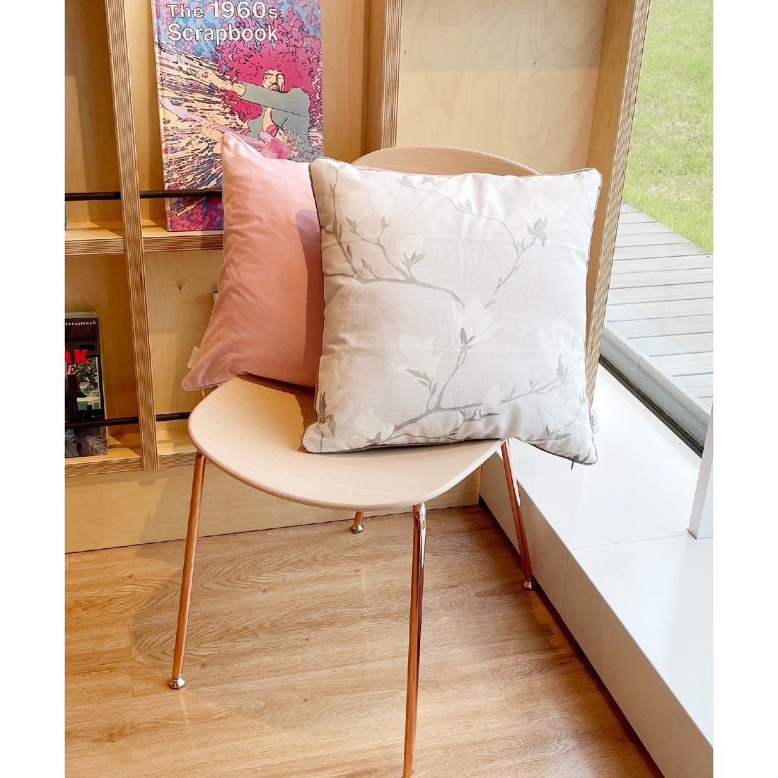 LAURA ASHLEY ローラアシュレイ タグ付き花柄クッション 4個セット