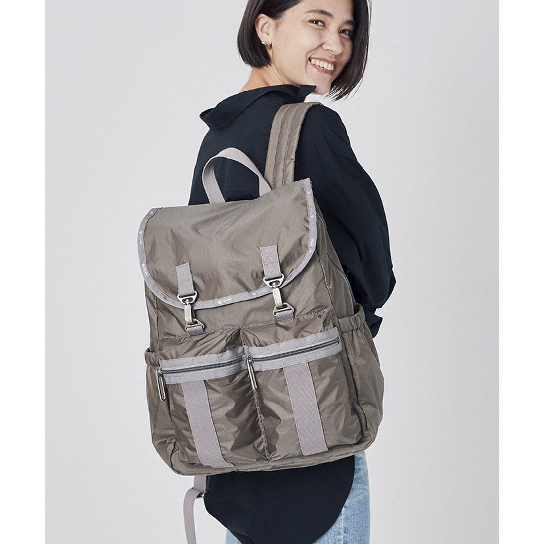 レスポートサック LeSportsac MODERN FLAP BACKPACK （ムーンロックN