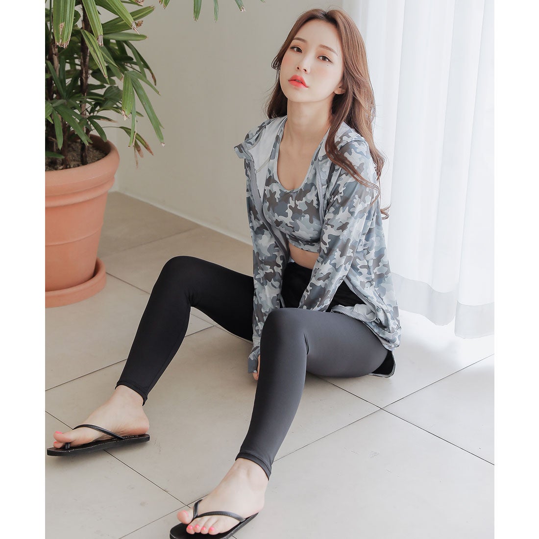 レースレディース Lace Ladies ラッシュガード レギンス付きショート