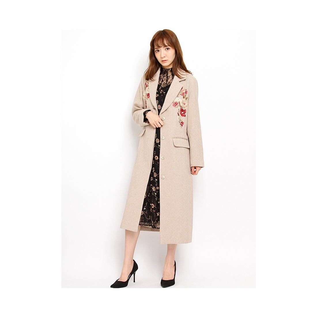 LILY BROWN Lily Brown ワンポイント刺繍コート ベージュ