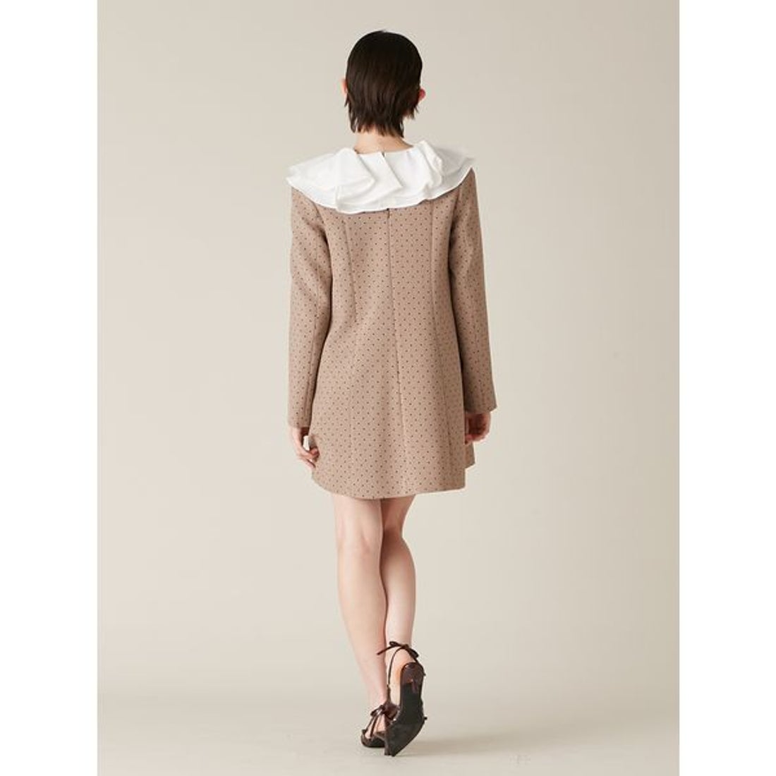 リリーブラウン LILY BROWN ラッフルカラー付きミニワンピース （BLK