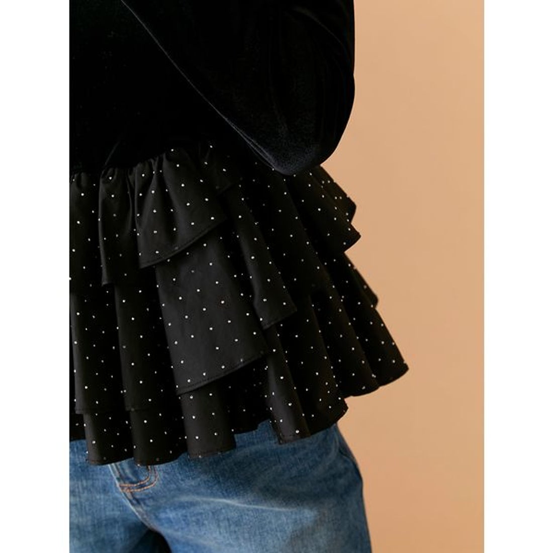 リリーブラウン LILY BROWN ベロアペプラムフリルトップス （WHT