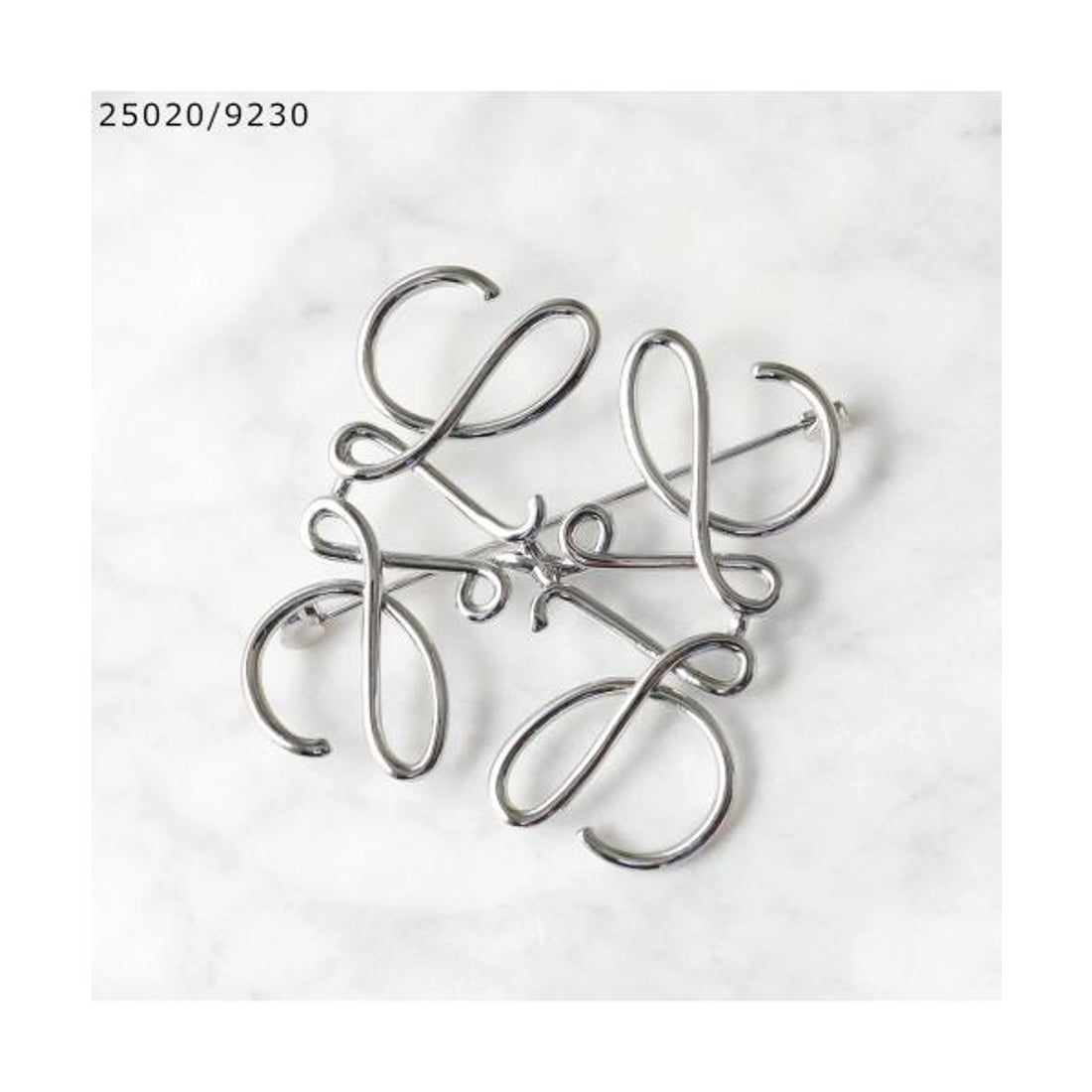 ロエベ LOEWE LOEWE ブローチ ANAGRAM BROOCH アナグラム （25020/8130