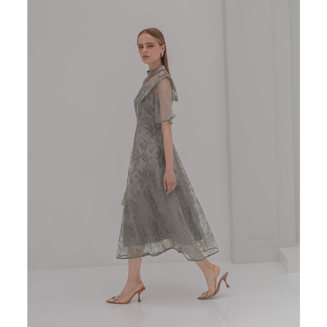 レジャ Leja フラップデザインフラワースパンコールAラインワンピース