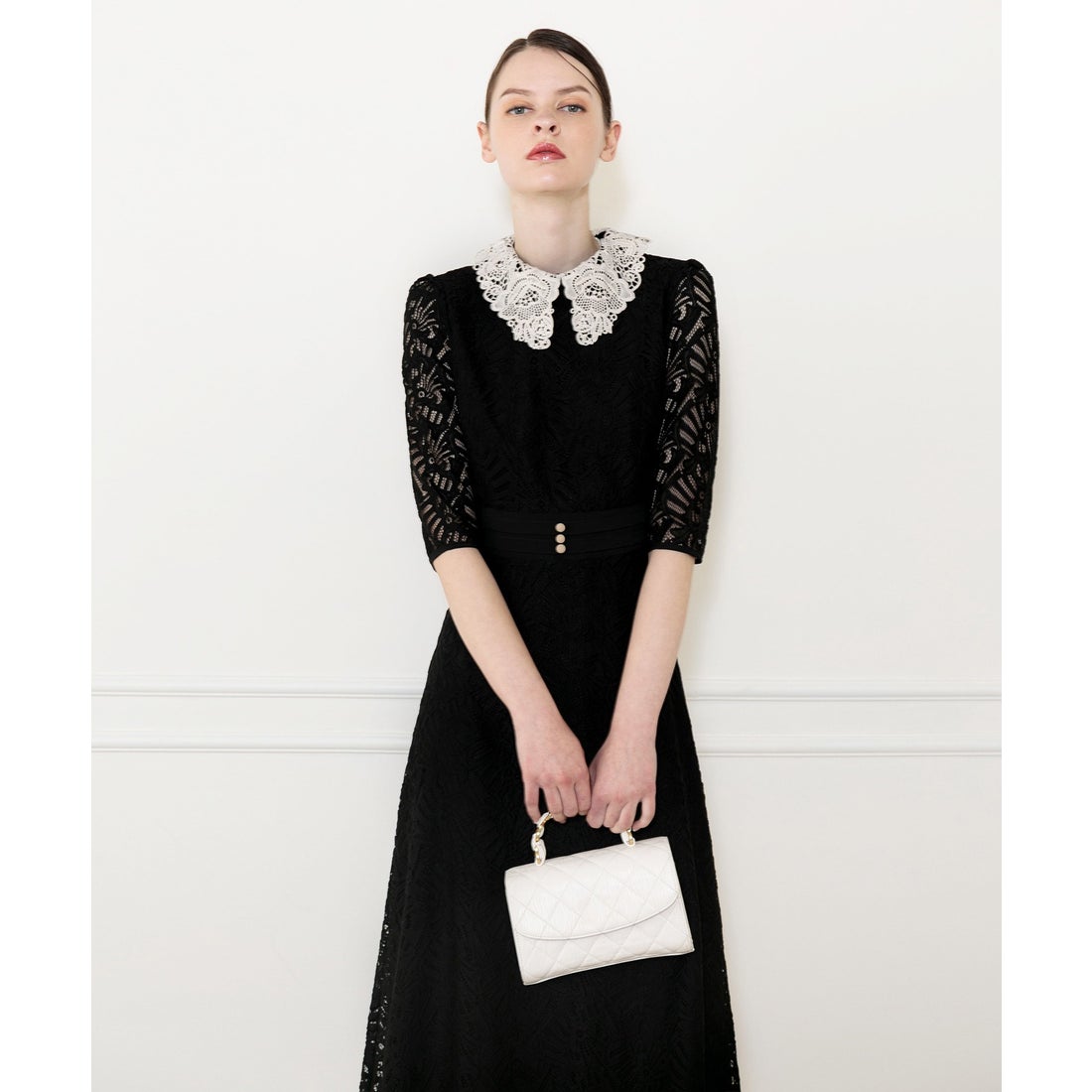 レジャ Leja レースビッグカラー花柄刺繍ウエストマークロングフレ