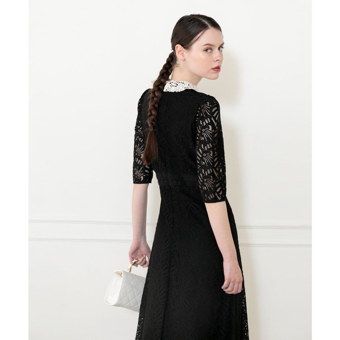 レジャ Leja レースビッグカラー花柄刺繍ウエストマークロングフレ