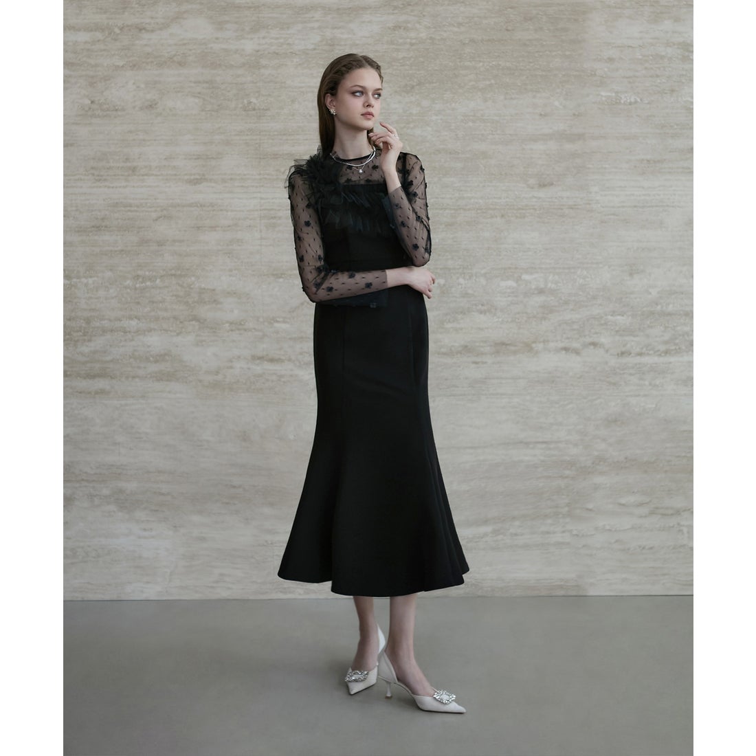 レジャ Leja フラワーモチーフアシンメトリーチュールマーメイド