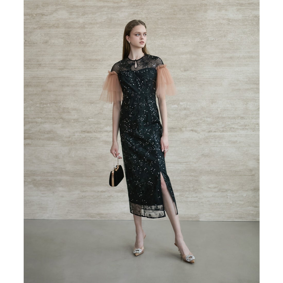 レジャ Leja フラワースパンコールチュールスリーブIラインドレス