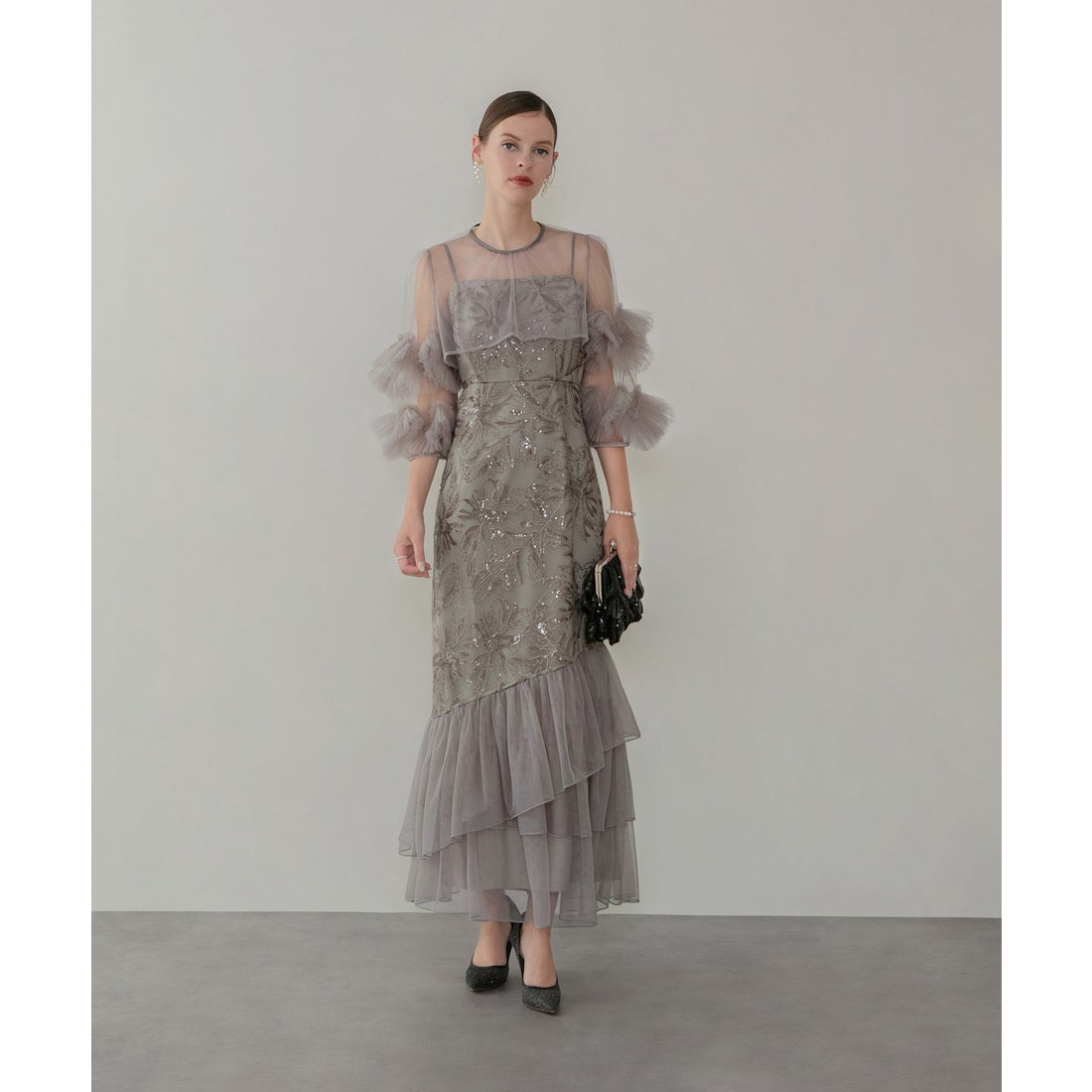 レジャ Leja フラワースパンコールチュールフリルスリーブIライン