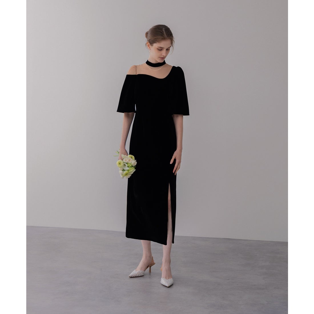 レジャ Leja 花柄刺繍スパンコールベロアスリットIラインドレス美脚