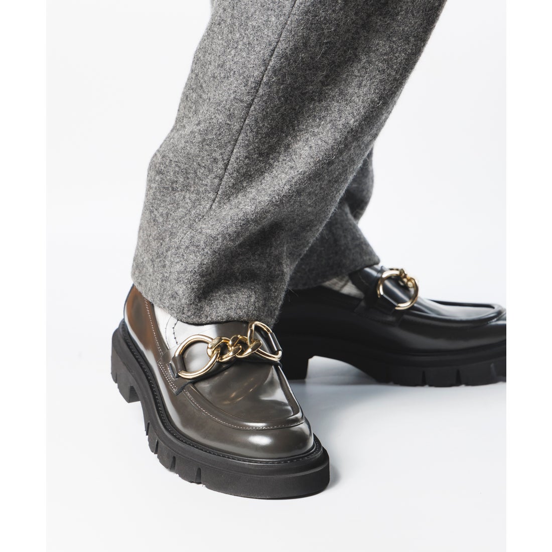 ルカ グロッシ Luca Grossi チェーンリングローファー （グレー