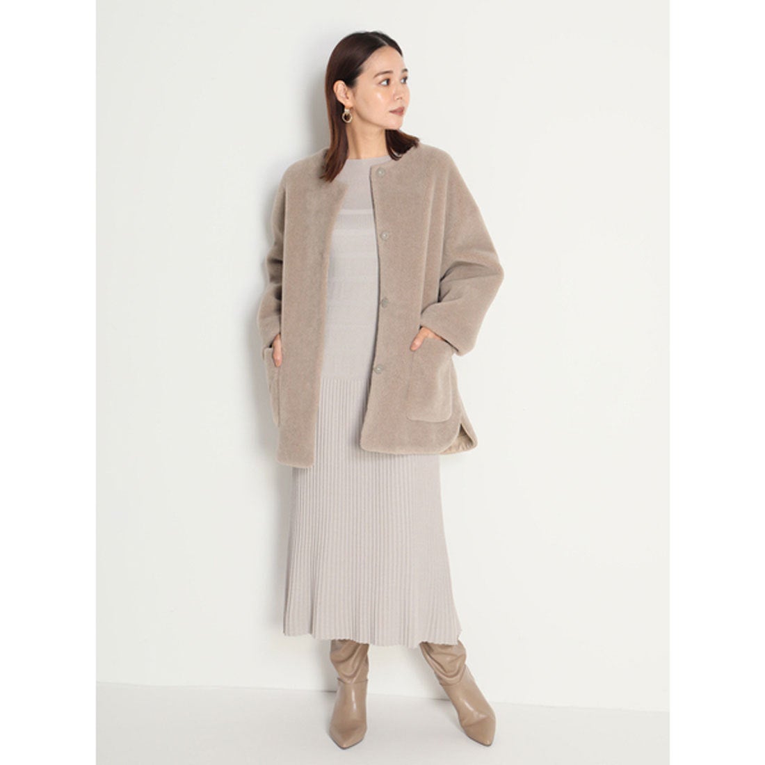 ミラ オーウェン Mila Owen ノーカラーシャツカーブボアジャケット