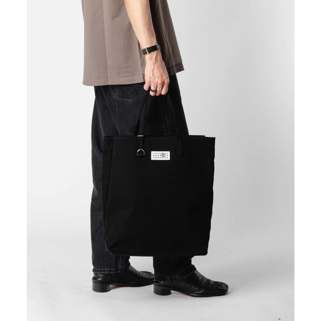 エムエムシックス メゾン マルジェラ MM6 Maison Margiela SB5WC0011