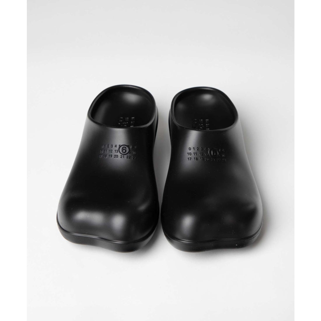 エムエムシックス メゾン マルジェラ MM6 Maison Margiela S66WX0060