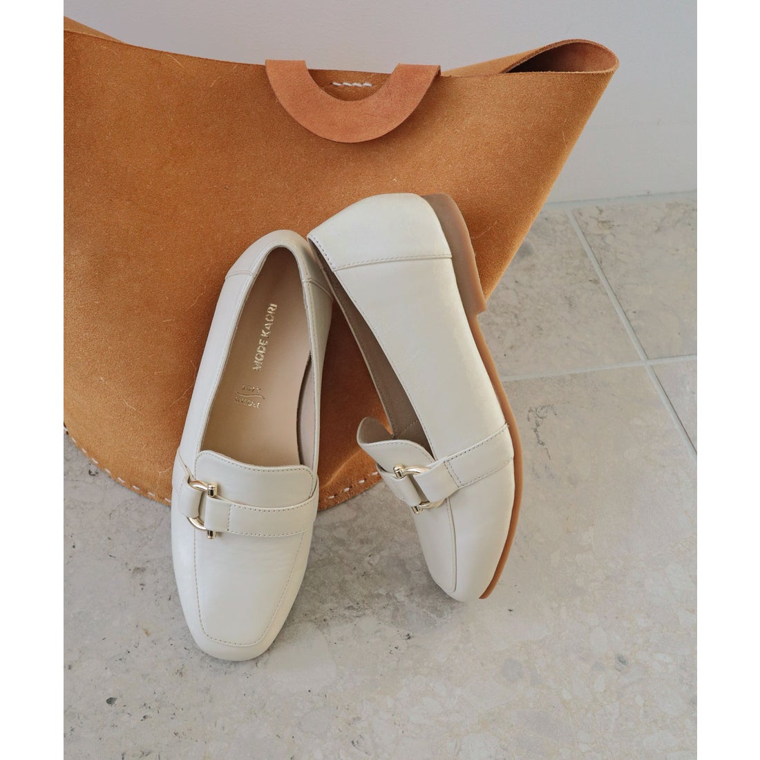 本革】 ベルトローファー 6722 （アイボリー） -モードカオリ MODE