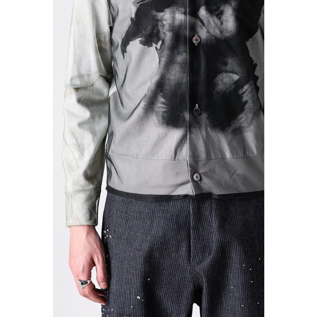 MASU BLURRED ANGEL CARDIGAN （WHITE） - Osaka / Kyoto, Ship