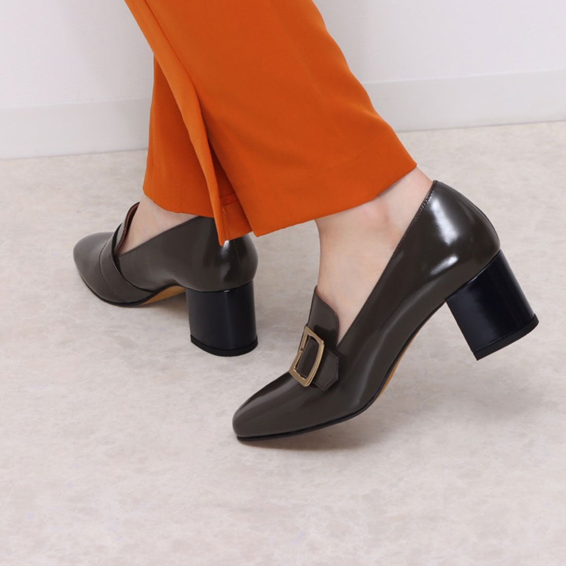 マッキントッシュ ロンドン MACKINTOSH LONDON バックルモチーフ