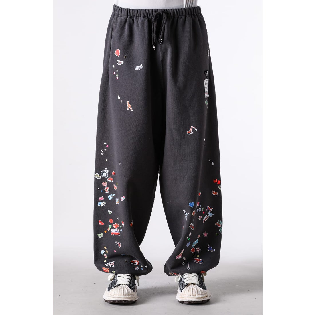 メゾン ミハラヤスヒロ Maison MIHARA YASUHIRO KIDS STICKER PANTS