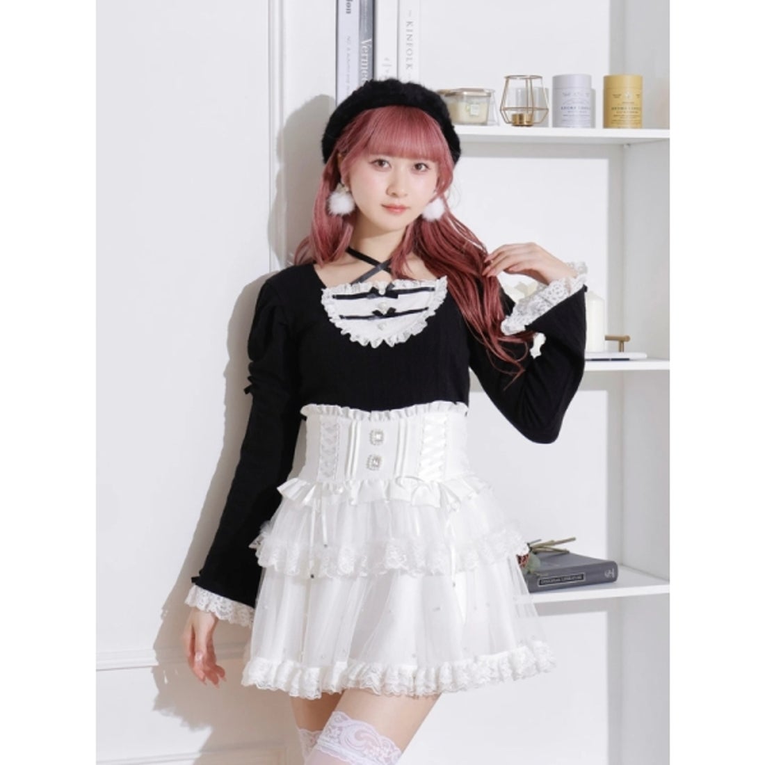 ノエミー NOEMIE フレアスリーブバックレースアップカットソー （黒