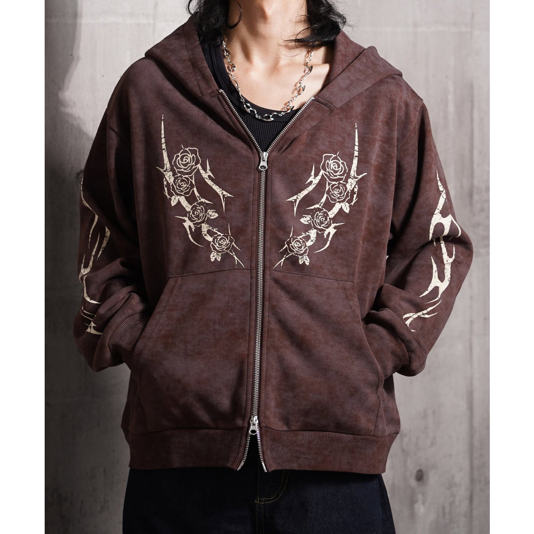 ワンフォークロージング 1111clothing トライバル×薔薇 Wジップ