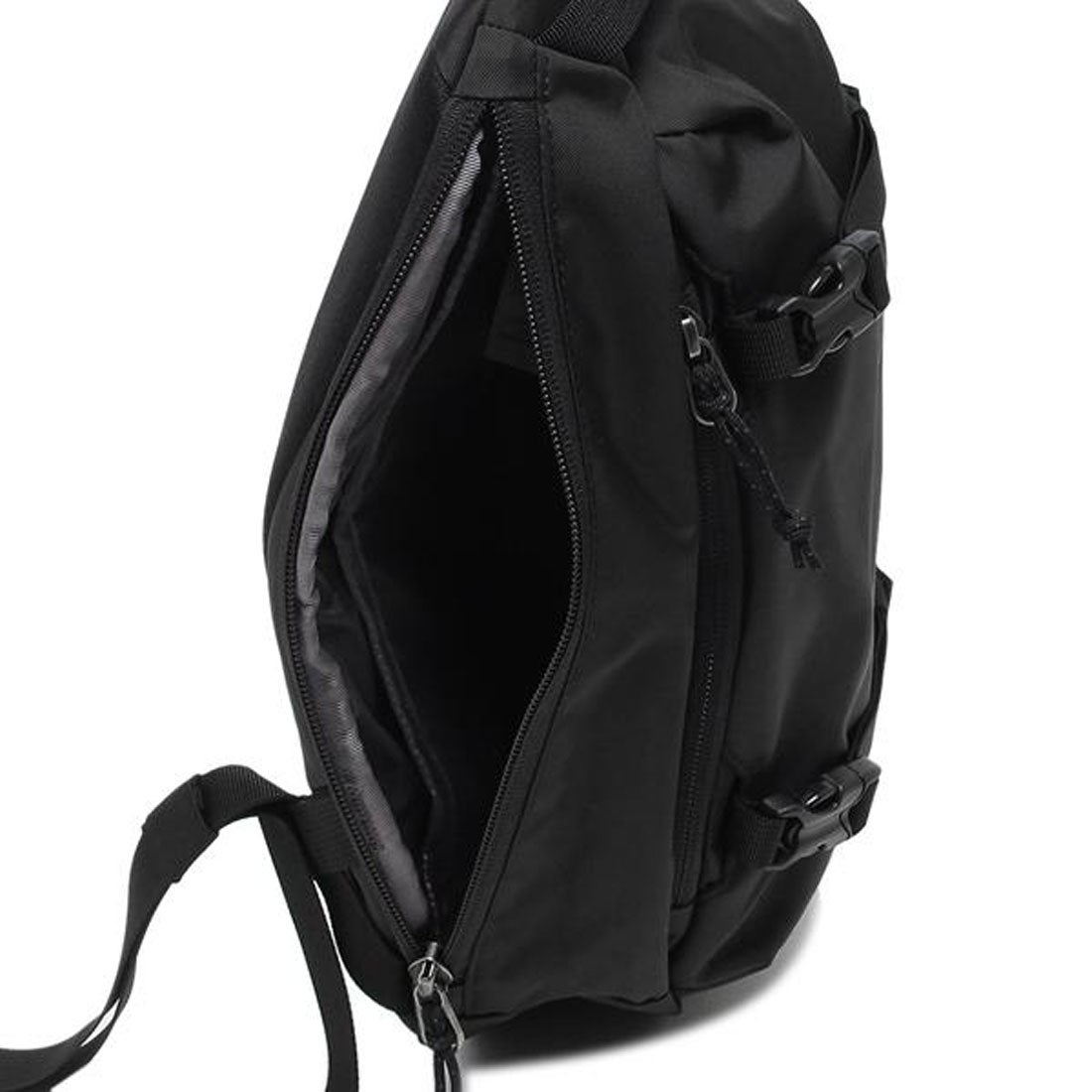パタゴニア Patagonia ボディバッグ アトム スリング 8L ブラック