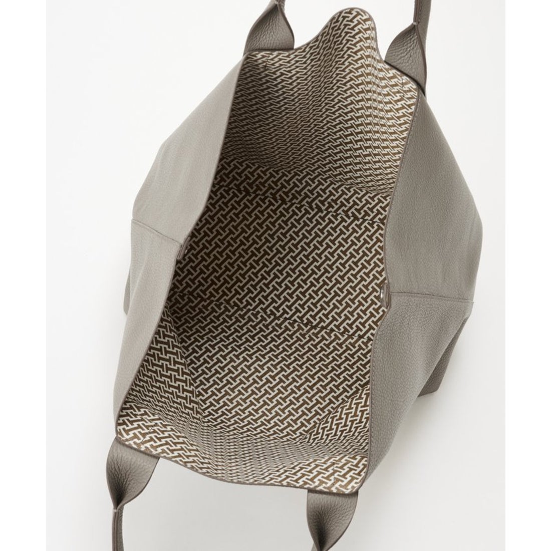 イアクッチ IACUCCI オペラ L CERVO/STAMPA INTERNA （pink