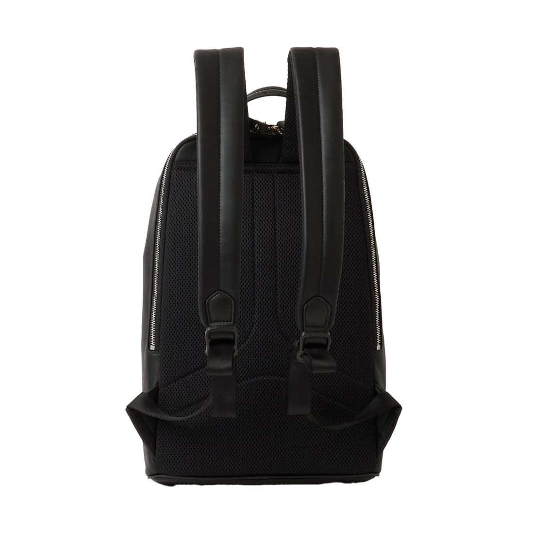 プラスダイアナ ＋diana クッション入りA4リュック （黒その他