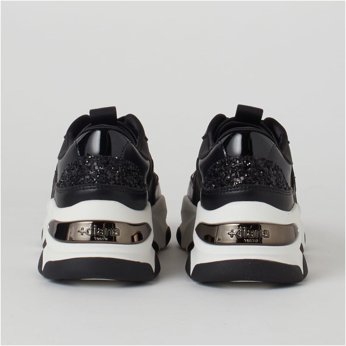 プラスダイアナ ＋diana 【軽量】厚底ダッドスニーカー （黒人工