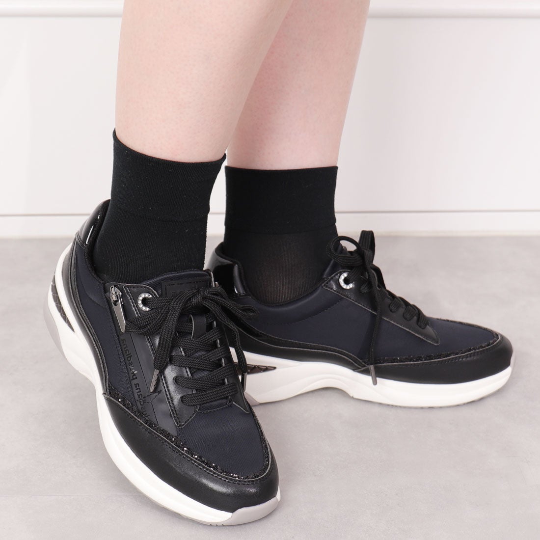 レイン対応】プラスダイアナ ＋diana オールウェザースニーカー （黒