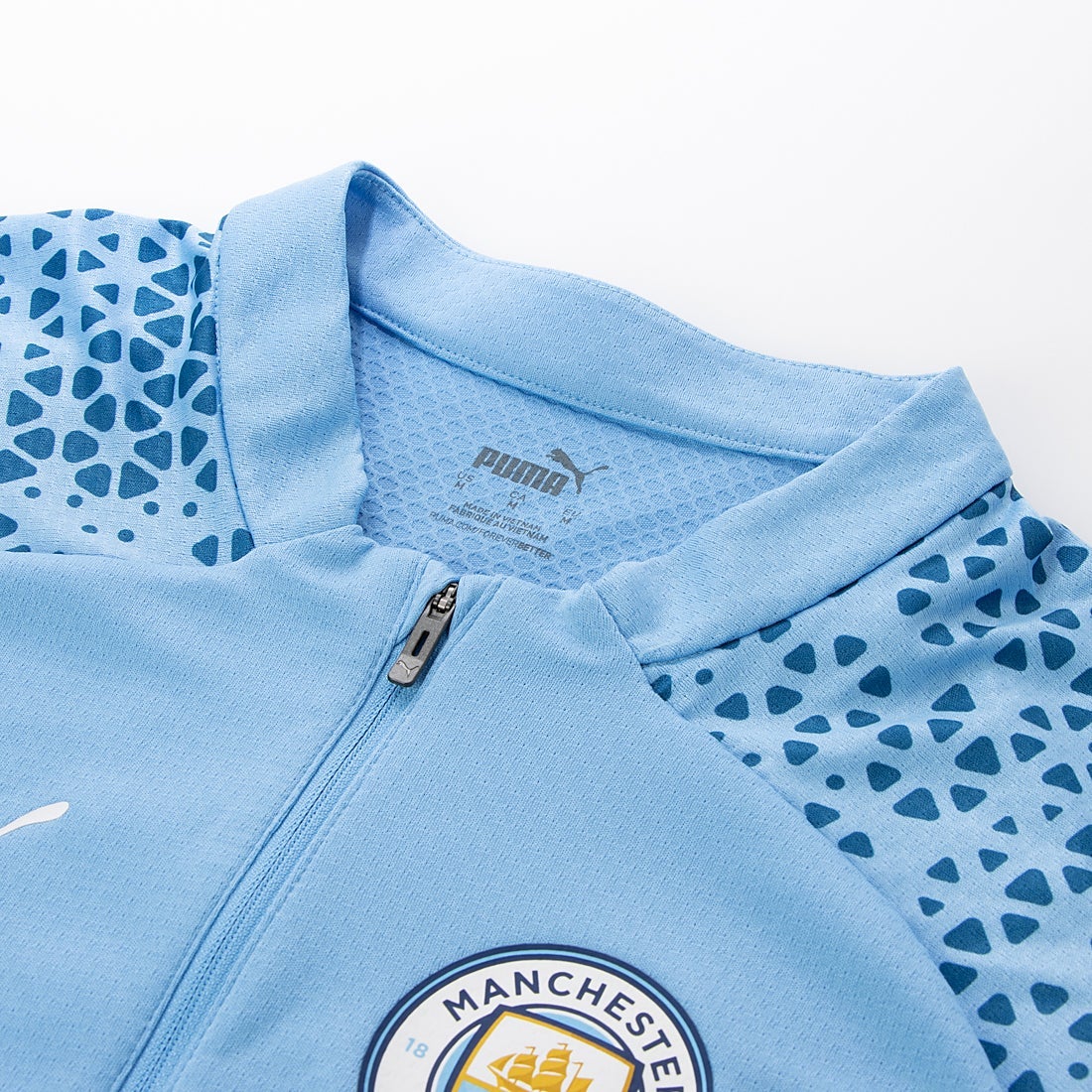 PUMA マンチェスターシティ 23/24 1/4ジップトップ&トレーニングパンツ