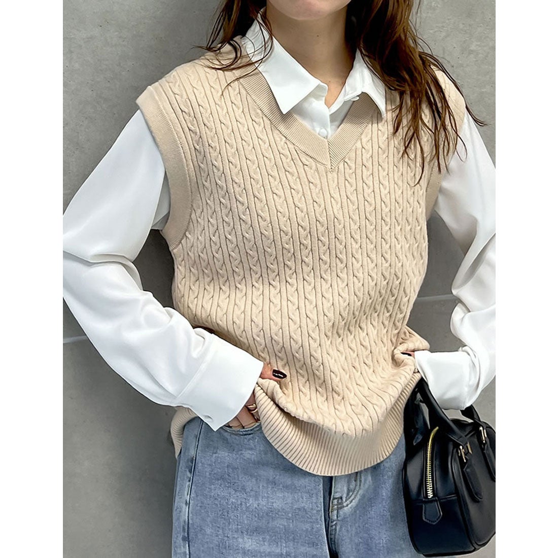 リエディ Re:EDIT Vネックケーブルニットベスト （ベージュ） -靴