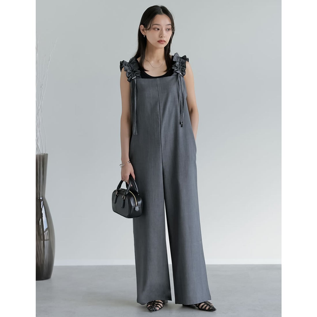 リエディ Re:EDIT リネンライクショルダーギャザーサロペット