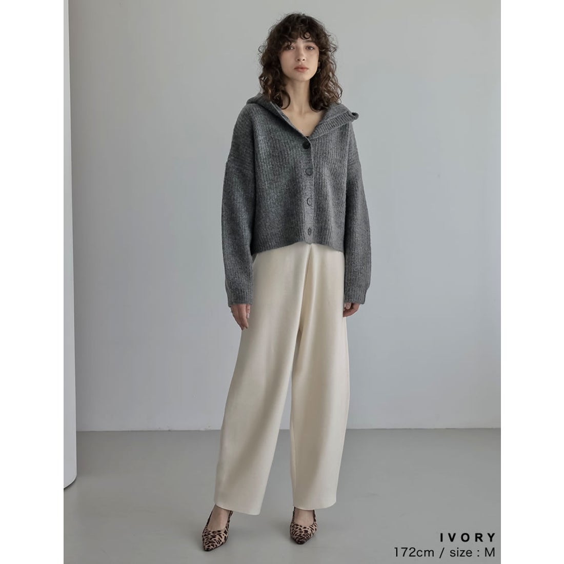 リエディ Re:EDIT ニットバレルレッグカーブパンツ （アイボリー） -靴