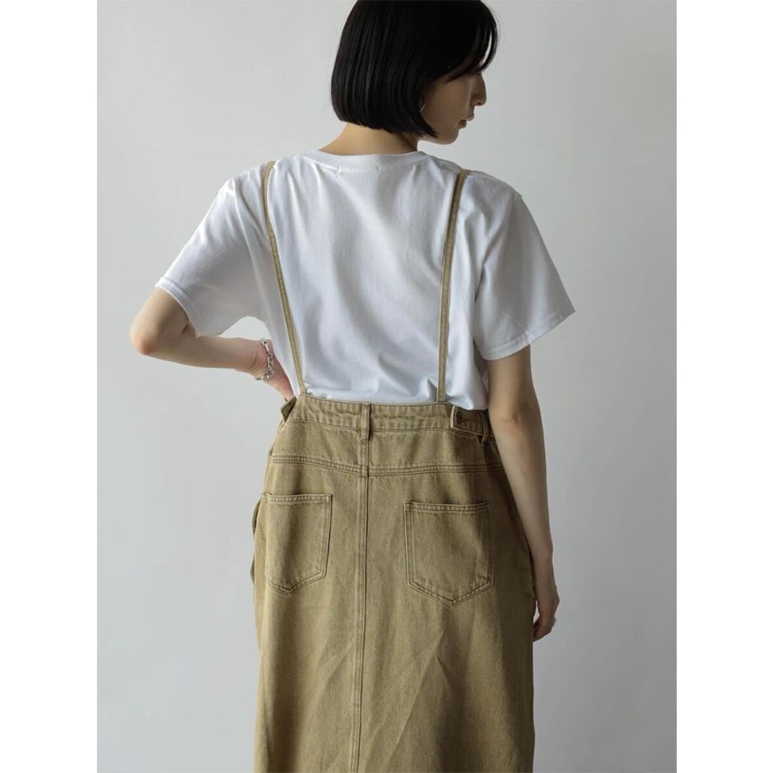 ラディエイト RADIATE アシメフロントデニムジャンパースカート（beige