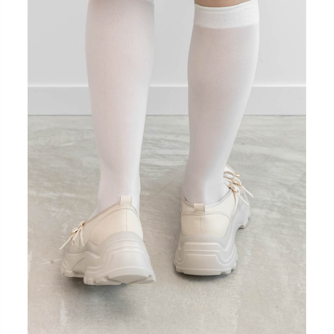 ランダ RANDAボリュームソールトゥシューズライクスニーカー （IVORY