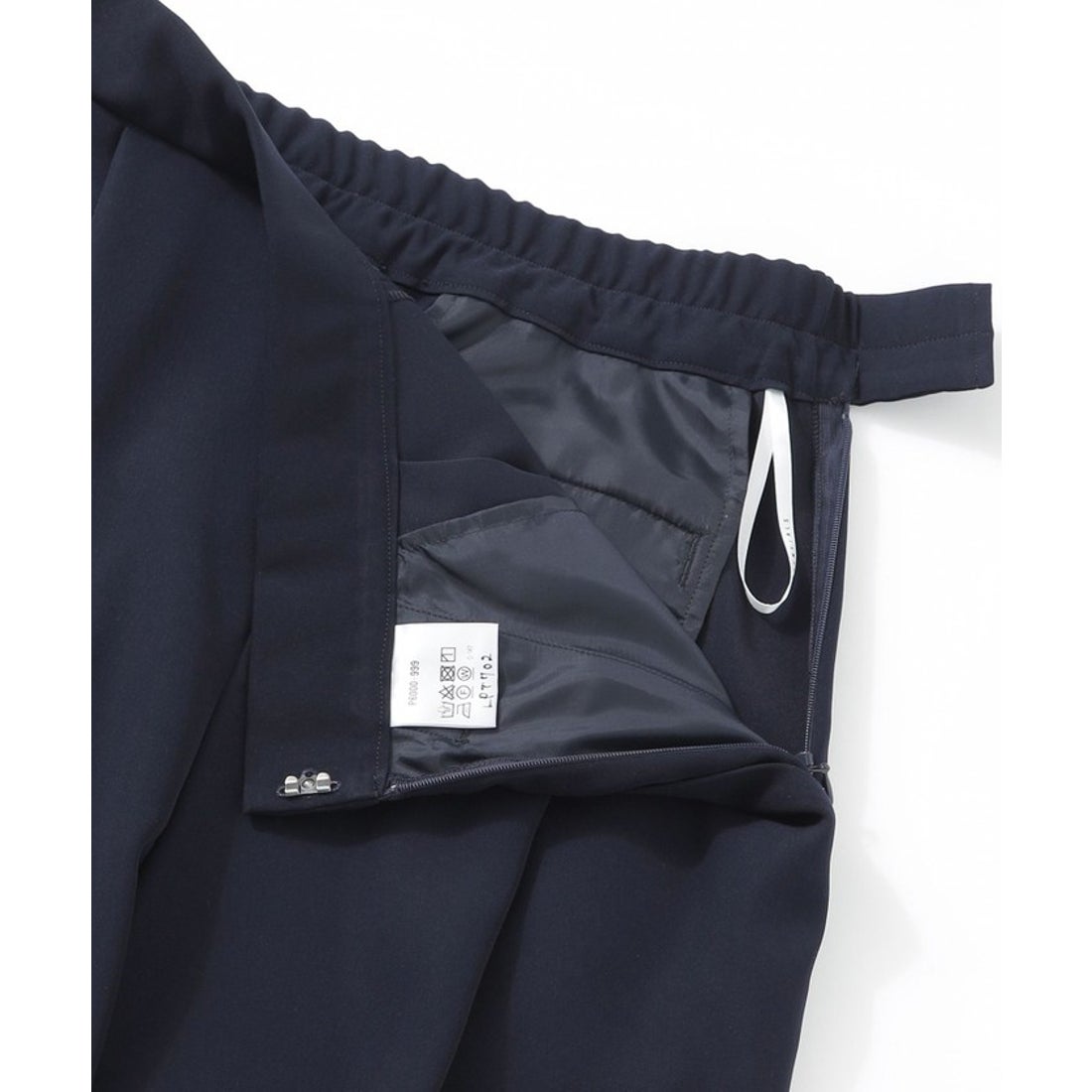 エス エッセンシャルズ S.ESSENTIALS ポリエステルツイルワイドパンツ