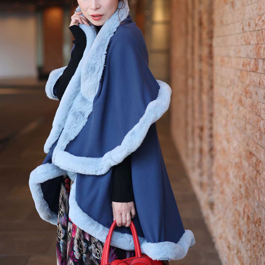 2R バーバリーブルーレーベル ファー ケープ ポンチョ 羊革 38