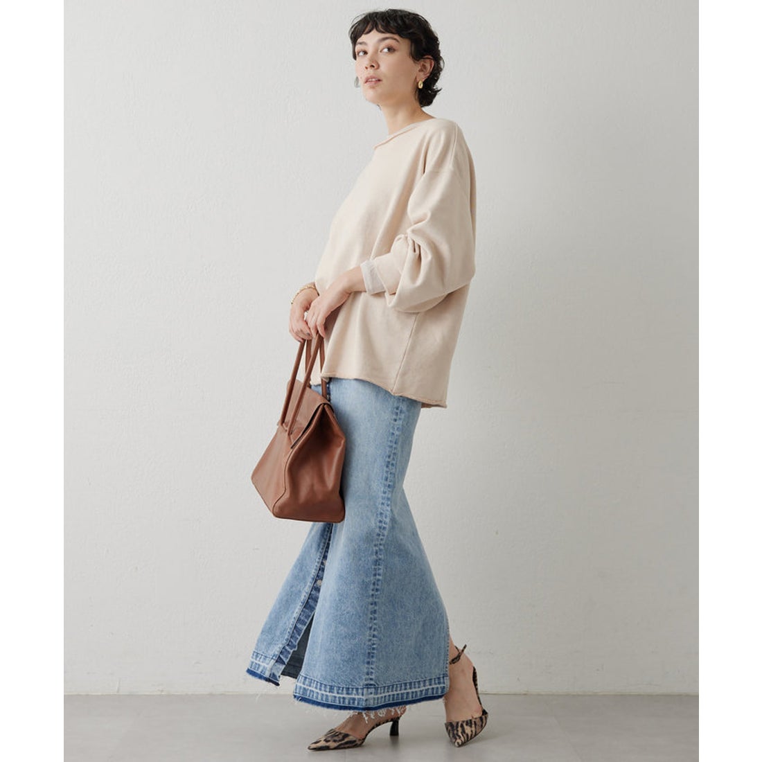 ウィムガゼット Whim Gazette ボタンデニムスカート （indigo