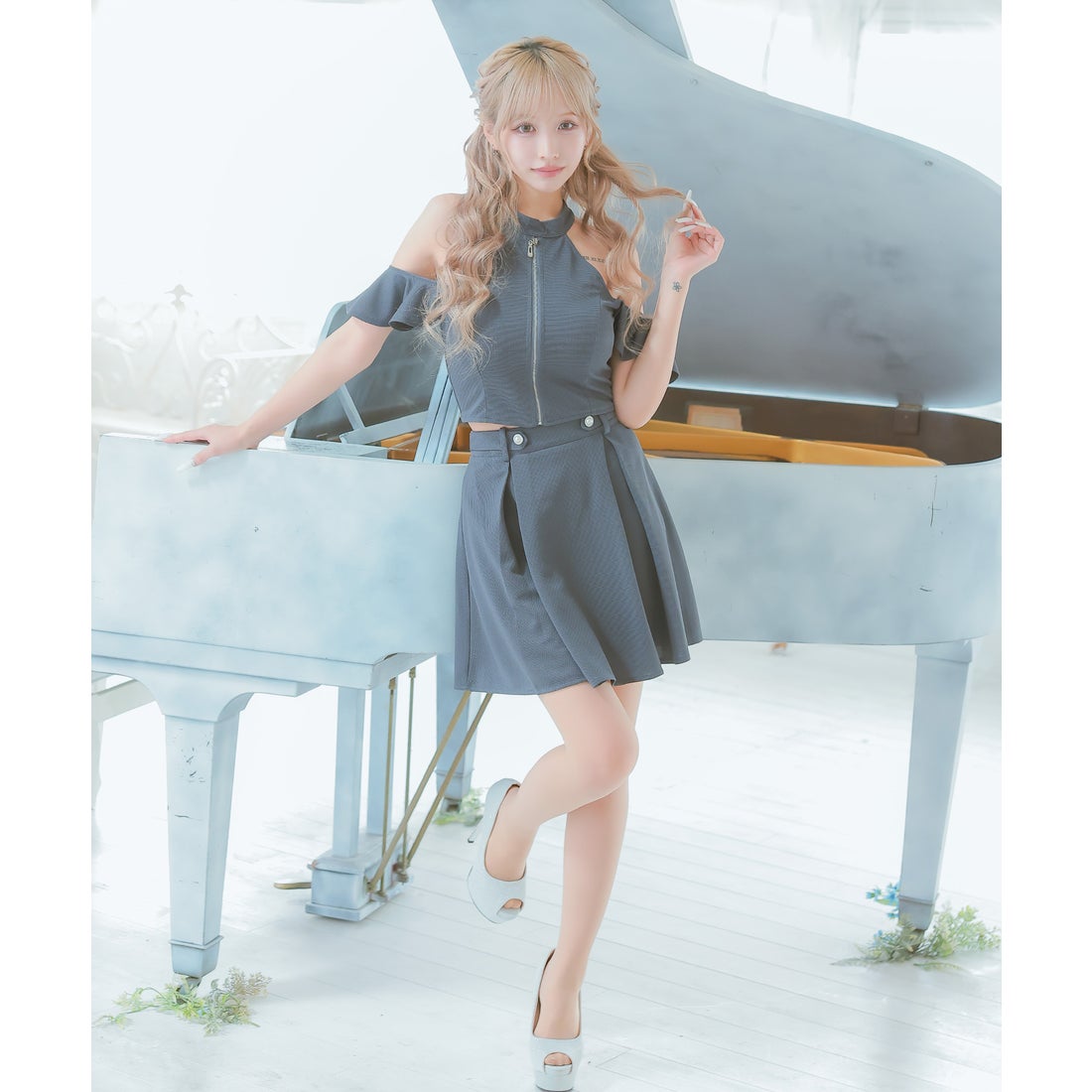 ティカ Tika キャバドレス Aライン ミニドレス セットアップ 谷間