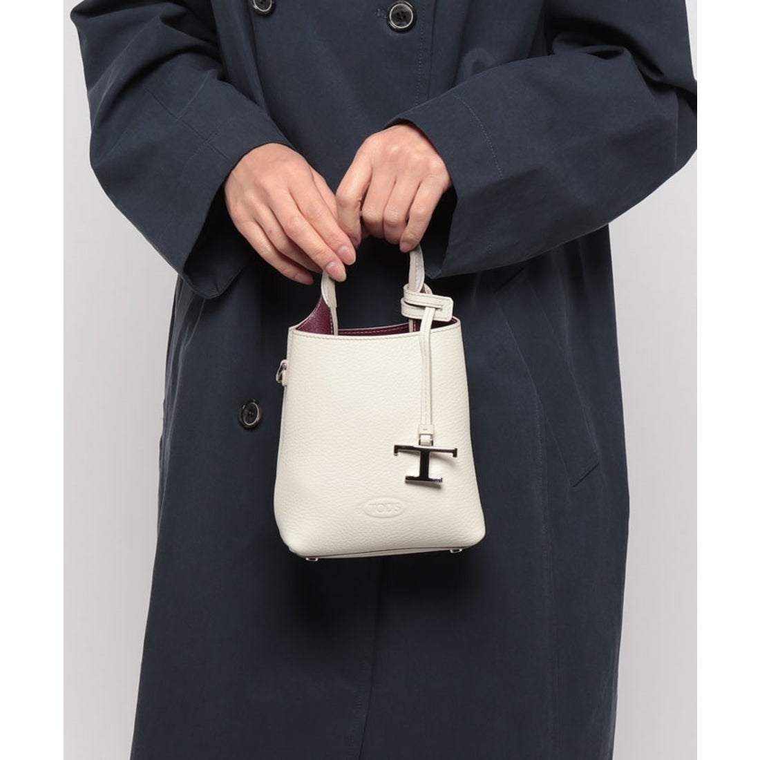 トッズ TOD'S 【TODS】トッズ レザーバッグ マイクロ T タイムレス