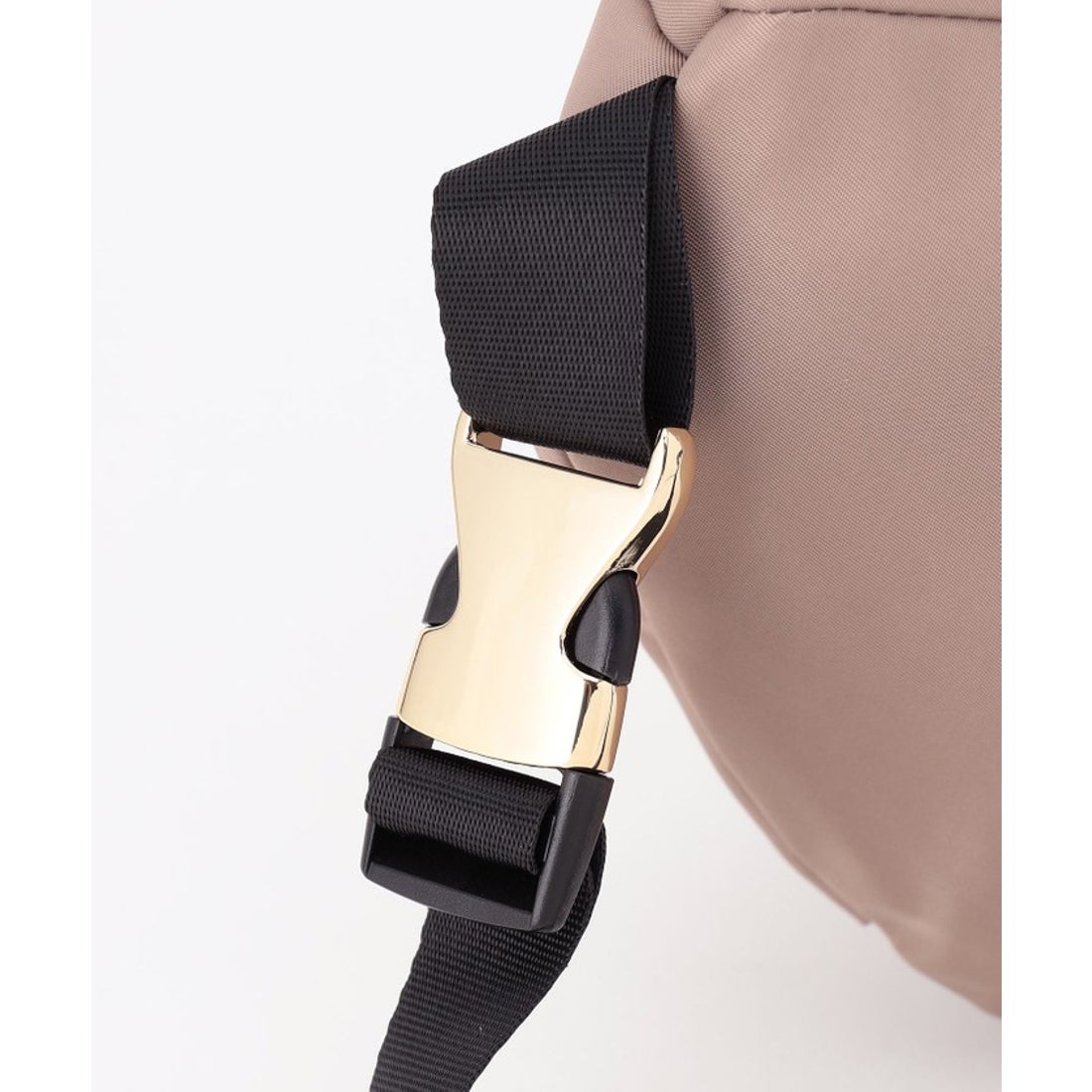 トッカ TOCCA 【撥水】RIBBON KNOT BODY BAG ボディバッグ （ベージュ