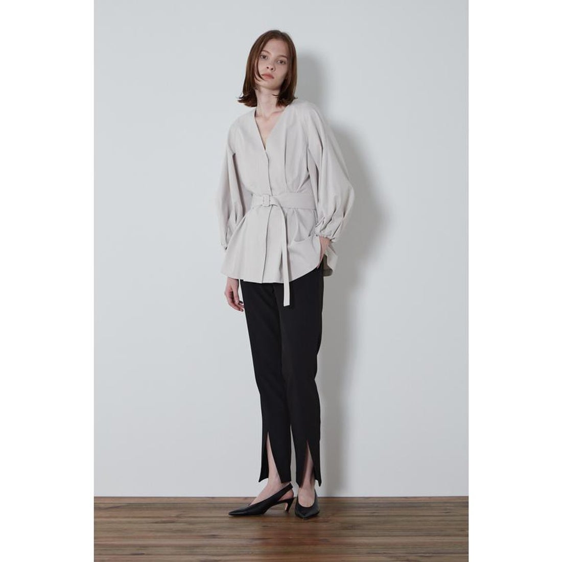 ル フィル LE PHIL 《LE PHIL》タスランストレッチブラウス （ベージュ